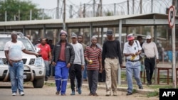 Le chômage élevé est un thème clé de la politique en Afrique du Sud, où doivent se tenir le 29 mai des élections nationales et provinciales.