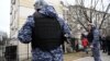 Journaliste arrêté en Russie : les médias de plus en plus menacés sur le globe
