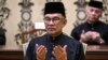 លោក​ Anwar ​Ibrahim ក្លាយ​ជា​នាយករដ្ឋមន្ត្រី​ម៉ាឡេស៊ី ​ក្រោយ​ពី​រង់​ចាំ​ដ៏​យូរ​