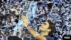 Roger Federer yang menjuarai ATP World Tour Finals 2011 di London, melaju ke babak semifinal Qatar Terbuka di Doha (foto:dok).