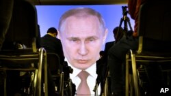 Ruski predsednik Vladimir Putin drži godišnji govor o stanju zemlje u Moskvi, 1. marta 2018.