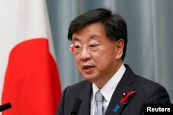 Kepala Sekretaris Kabinet Jepang, Hirokazu Matsuno. (REUTERS/Kim Kyung-Hoon)