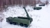 Peluncur rudal Iskander bersiaga dalam sebuah latihan di Rusia, 25 Januari 2022. (Foto: Kantor Pers Kementerian Pertahanan Rusia via AP)
