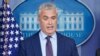 ARCHIVO - El coordinador de respuesta al COVID-19 de la Casa Blanca, Jeff Zients, habla durante una rueda de prensa en la Casa Blanca, el 13 de abril de 2021, en Washington. (Foto AP/Patrick Semansky)