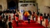 King Charles, Siblings Stand Vigil as Mourners Line Grows