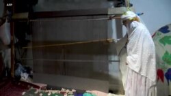 La Kachabia, un vêtement traditionnel qui résiste à l'oubli en Algérie