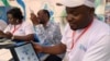 Ulrich Sielinou, consultant pour KeyZane Cameroun, présente l’application KeyZane.