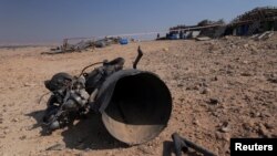 Остатоци од ракетниот напад кој, според израелските власти, критично повредил 7-годишно девојче, откако Иран лансирал беспилотни летала и проектили кон Израел, во близина на Арад, Израел, 14 април 2024 година.
