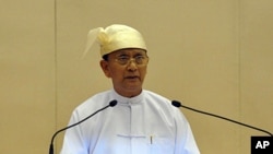 မြန်မာ သမ္မတ ဦးသိန်းစိန်