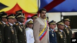 Sitiyasyon an nan Venezuela kreye kriz nan kazèn yo tou.