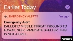 Gambar unggahan alarm peringatan palsu serangan misil di Hawaii dari sebuah akun Twitter, 13 Januari 2018.