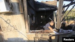 G'arbiy sohilning Nablus shahri yaqinida, Duma qishlog'idagi xonadon yoqib yuborilgan.