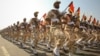 Pasukan Pengawal Revolusi Iran melakukan parade di Teheran. 