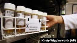 WHO menyerukan perlunya segera dikembangkan antibiotik baru untuk melawan kekebalan bakteri yang kian meningkat.