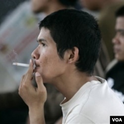 Pengenaan cukai hasil tembakau idealnya untuk mengurangi konsumsi rokok di masyarakat.