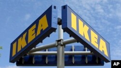 Perusahaan furnitur raksasa Swedia, Ikea menutup separuh dari 30 toko di China daratan (foto: ilustrasi). 