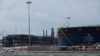Kilang Dangote saat upacara pembukaan di Lagos, Nigeria, Senin, 22 Mei 2023. (Foto: AP)