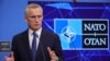 Sekretaris Jenderal NATO Jens Stoltenberg berbicara di markas NATO di Brussel (foto: dok). 