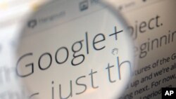 Layar komputer memperlihatkan informasi mengenai layanan Google.