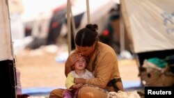 Kamp darurat pengungsi etnis Yazidi di Gunung Sinjar, Irak utara.