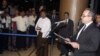 မြန်မာနိုင်ငံကို လာရောက်ခဲ့ဖူးတဲ့ U.S. Assistant Secretary of State Kurt Campbellလည်း အခု Johns Hopkins တက္ကသိုလ်မှာ ကျင်းပတဲ့Track 1.5 Dialogue အမေရိကန် မြန်မာ ဆွေးနွေးပွဲမှာ ပါဝင်ခဲ့ပါတယ်။