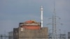 ARCHIVO: Planta de energía nuclear de Zaporizhzhia, en el curso del conflicto entre Rusia y Ucrania en las afueras de Enerhodar en la región de Zaporizhzhia, Ucrania controlada por Rusia, el 15 de junio de 2023.