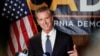 Gubernur California Gavin Newsom berbicara kepada awak media di markas Partai Demokrat di Sacramento setelah pemungutan suara dalam pemilu recall berakhir pada 14 September 2021. (Foto: Reuters)