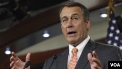 Ketua DPR AS dari Partai Republik, John Boehner dalam konferensi pers di Gedung Kongres (17/2).