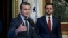 រូបឯកសារ៖ លោក Pete Hegseth និយាយ បន្ទាប់ពី​ស្បថ​ចូលកាន់​តំណែង​ជា​រដ្ឋមន្ត្រី​ក្រសួង​ការពារជាតិ​ដោយ​មាន​អនុប្រធានាធិបតី​លោក JD Vance ឈរក្បែរ នៅ​បរិវេណ​នៃ​សេតវិមាន​ក្នុង​រដ្ឋធានី​វ៉ាស៊ីនតោន នៅ​ថ្ងៃទី២៥ ខែមករា ឆ្នាំ២០២៥។