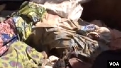 Gawarwakin wadanda 'yanbindiga suka kashe.