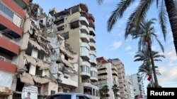 File - Bangunan yang hancur di Tyre, Lebanon, 24 Januari 2025. 