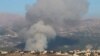 Asap mengepul dari wilayah timur Khiam dalam foto yang diambil dari Marjayoun, yang terletak di dekat area perbatasan antara Lebanon dan Israel, pada 9 Agustus 2024. (Foto: Reuters/Karamallah Daher)