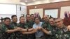 Akademisi Rocky Gerung (tengah) saat diundang menjadi pembicara dalam sebuah acara. (Foto: Twitter/Rafki Hidayat)