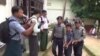 တွံတေးမြို့က ကလေးငယ် သုံးဦး သေဆုံးစေခဲ့တဲ့ ပယောဂ ကုသူ ထွန်းနိုင်ကို ဖမ်းဆီးခဲ့စဉ်။ မှတ်တမ်းရုပ်ပုံ။