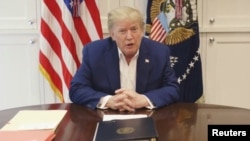 Shugaban Amurka Donald Trump a sabon bidiyon da ya sake a ranar Asabar 3 ga watan Oktobar 2020. (Foto: Gedung Putih via Reuters) 